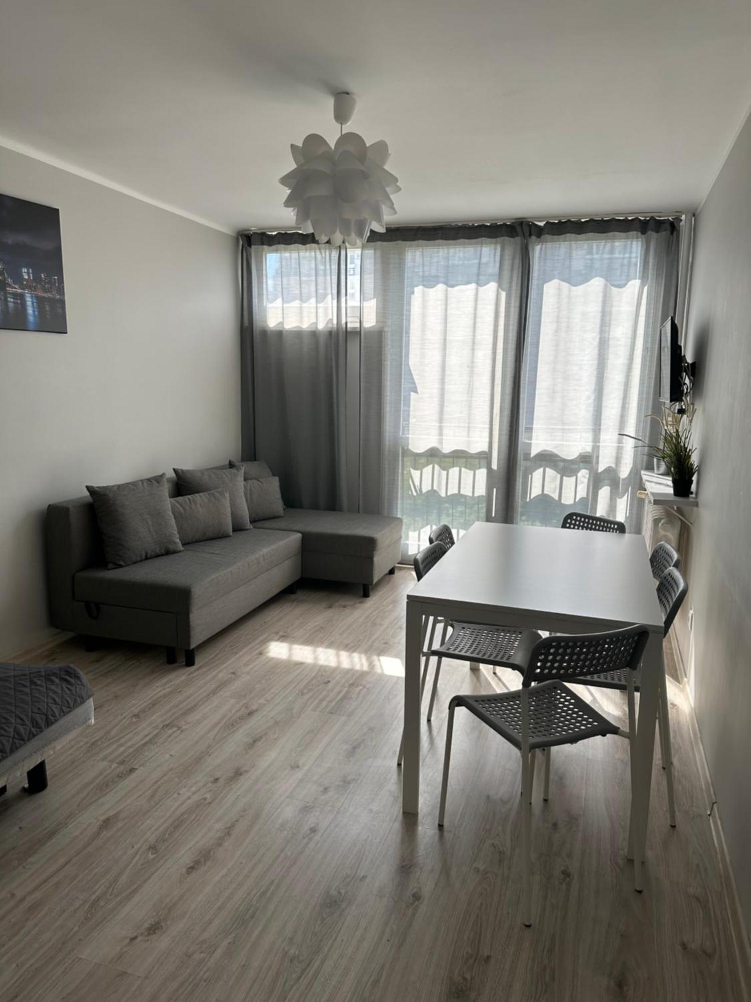 Coser Apartamenty Grzybowska 华沙 外观 照片