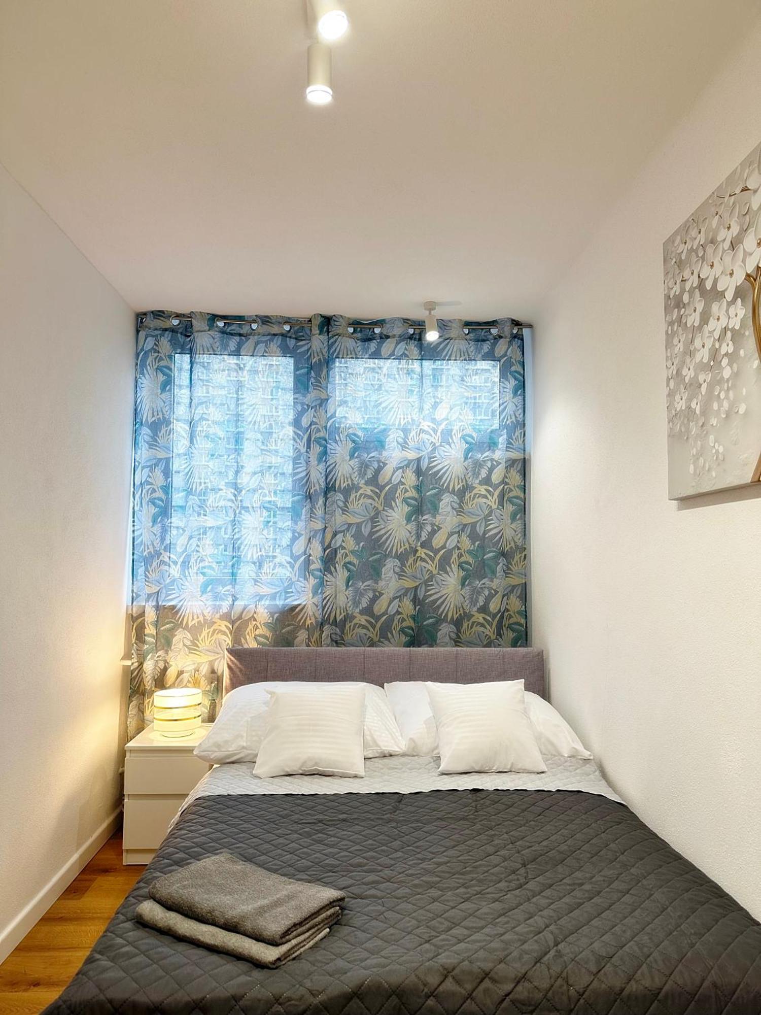 Coser Apartamenty Grzybowska 华沙 外观 照片